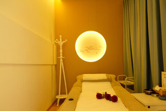 西安雁塔区日式指压的寂静美学：在按压中听见雪落的声音